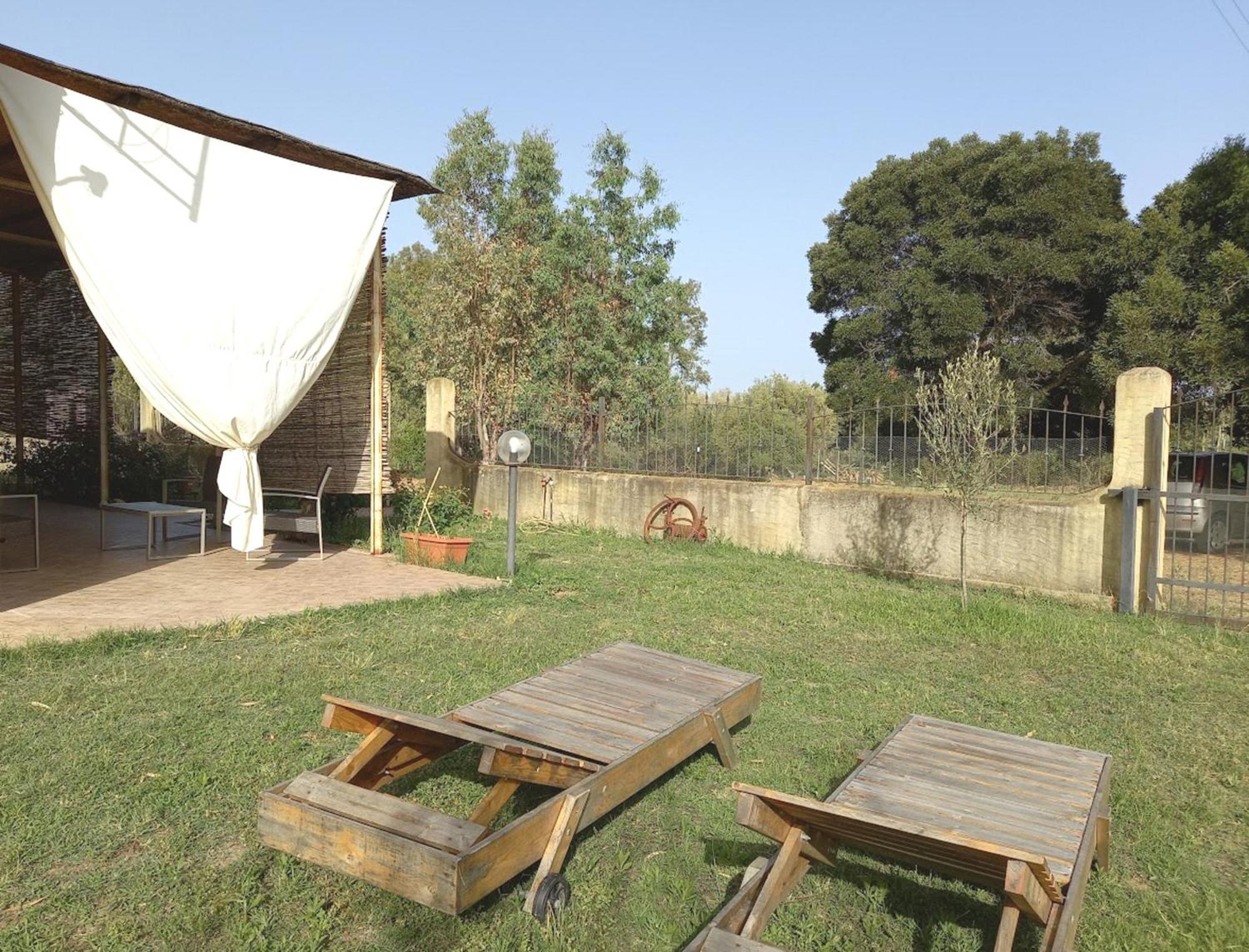 Basecamp Ogliastra - Flat Green Santa Maria Navarrese Exterior photo
